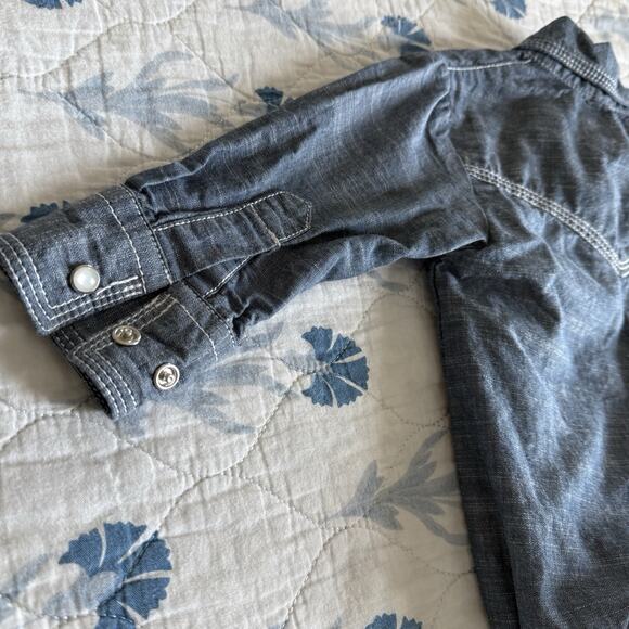 Red River Baby Pearl Snap WESTERN Bodysuits Long Sleeve Plaid & Denim 3-6 Months - Picture 10 of 10